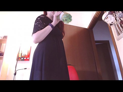 ❤️ Pokorni rob koji voli prljave i sočne gaćice primoran je da masturbira nakon što pogleda ovaj video! ❤❌ Kurve na bs.sexvideogif.ru ❌❤